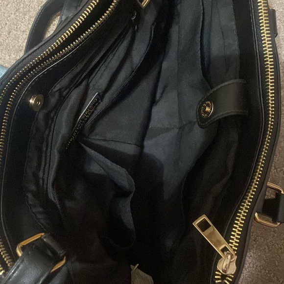 Black hand bag - marshalls - Picture 3 of 4